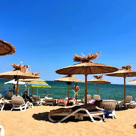 Seaside Nest For 4