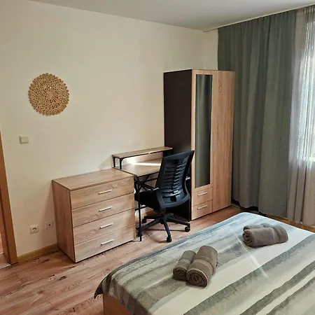 Seaside Nest For 4 * Варна